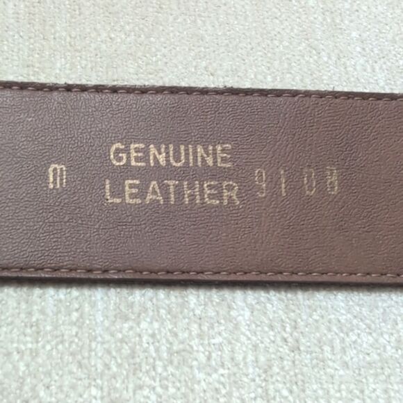 Genuine Leather Croc Embossed Brown Belt Gold & Silver Buckle and Tip Vintage - Picture 4 of 11